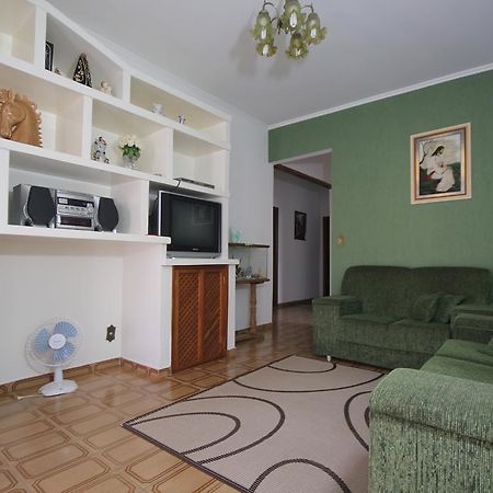 Casa Temporada Gratao 06 Min Dos Parques Thermas Olímpia Rom bilde